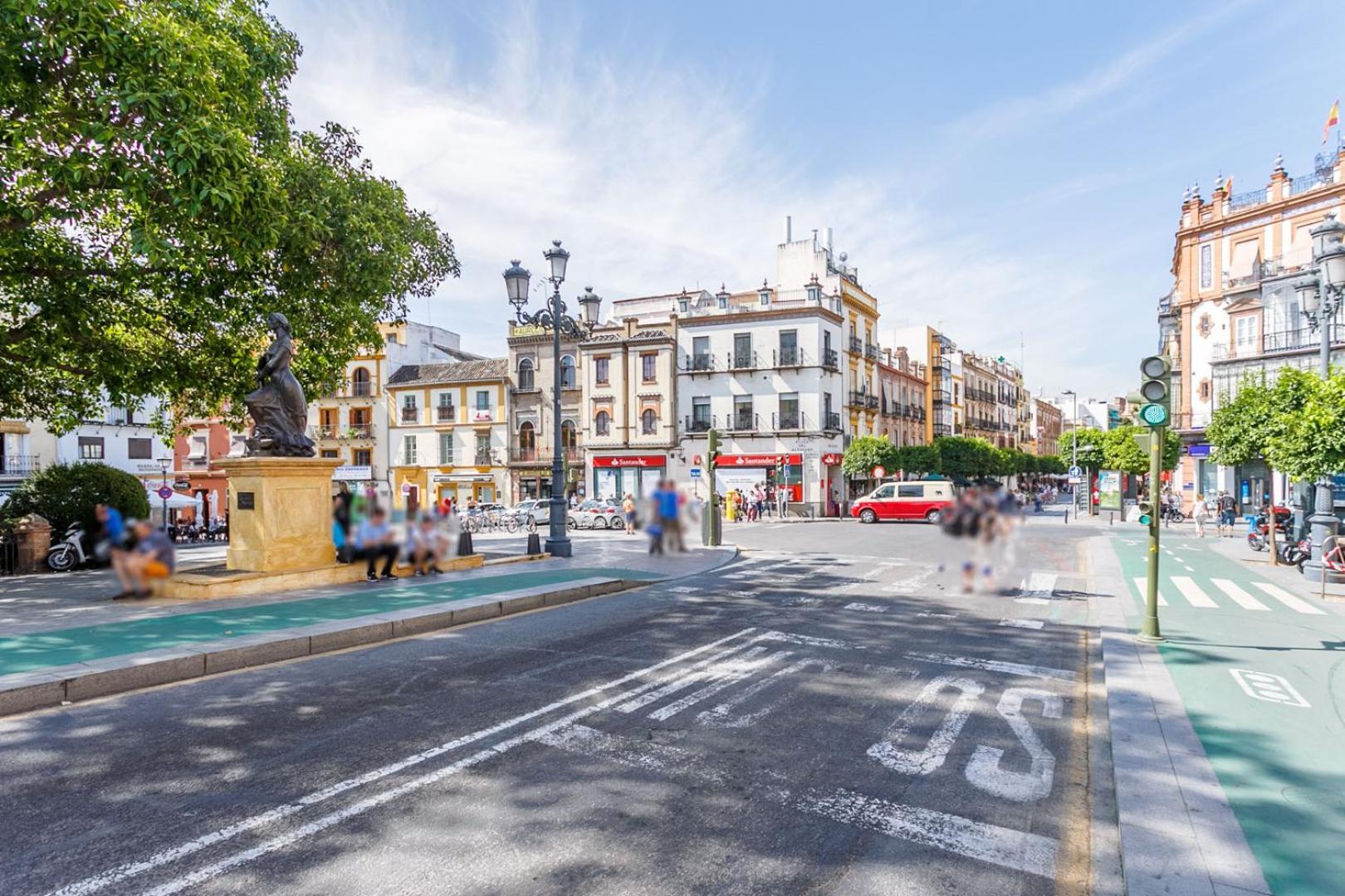 Amplisimo Apartamento De Diseno Nuevo En El Corazon De Triana, Parking Included Севілья Екстер'єр фото